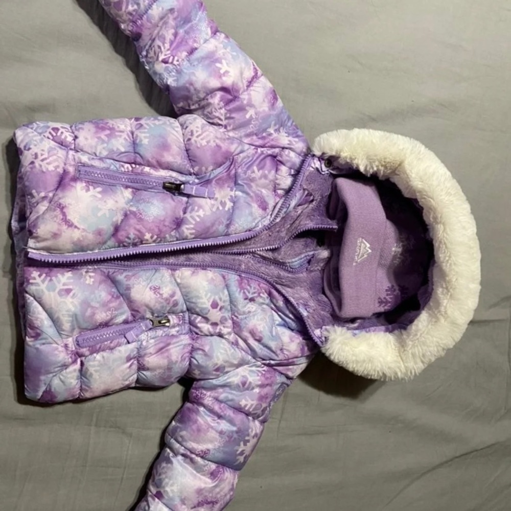 Purple winter coat w/matching hat 2Tgirl